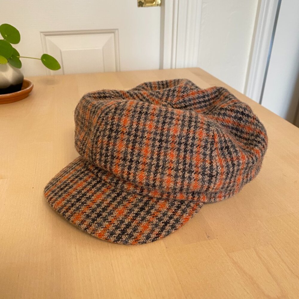 [Sold] Uniqlo Ines de la Fressange wool newsboy hat